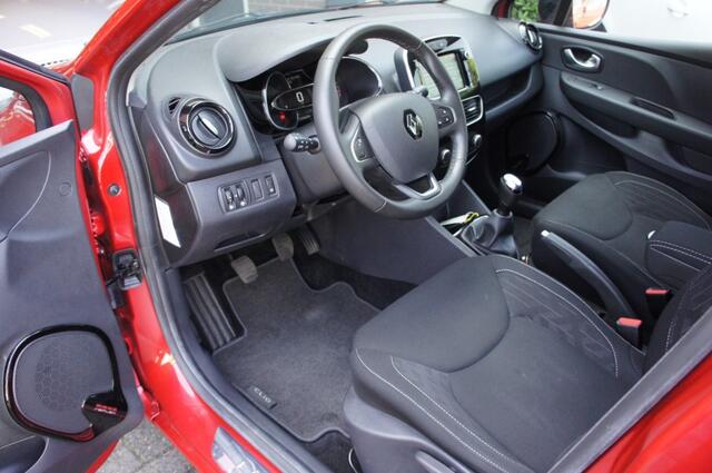 Renault CLIO 0.9 TCE LIMITED 1eEIG NAVI/PDC/CRUISE/NL-AUTO VOLLEDIG DEALER ONDERH.