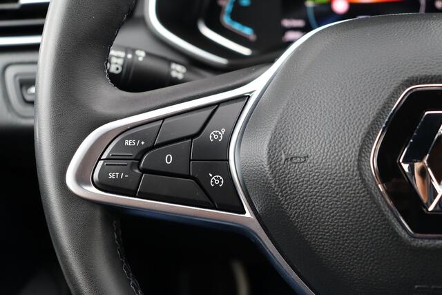 Renault CLIO 1.6 E-Tech Hybrid 140 Intens | Trekhaak | Climate Control | Carplay | Allseasons