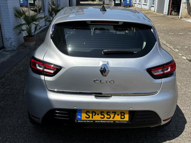 Renault CLIO 1.2 TCe Intens NL Auto (NAP) * Camera * NAVI * PDC V+A