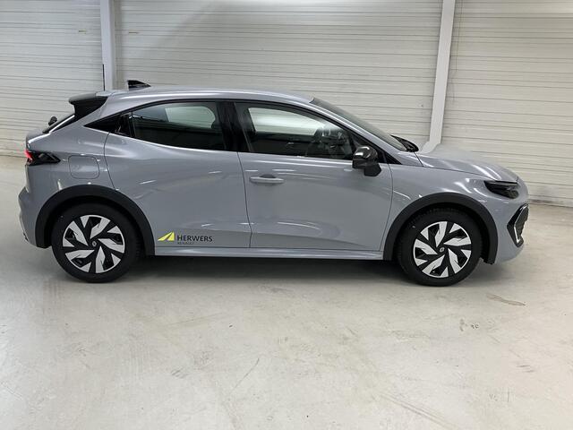 Renault CLIO 1.2 TCe 115 evolution / All season banden / Navigatie pakket