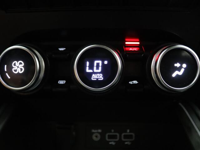 Renault CLIO TCe 130pk Intens Achteruitrijcamera