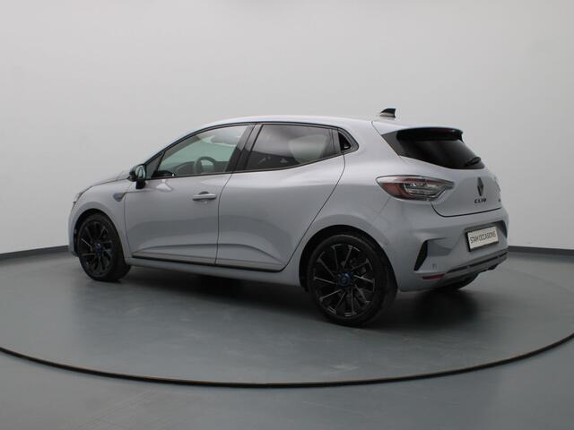Renault CLIO E-Tech Full Hybrid 145pk esprit Alpine Rondomzicht camera