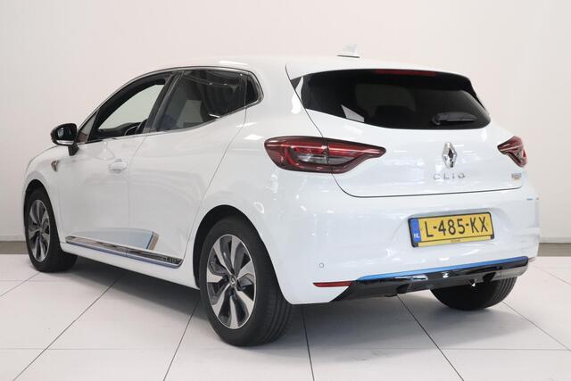 Renault CLIO 1.6 E-Tech Hybrid 140 Serie Limitee E-TECH | Camera | Navigatie | Cruise | AppleCarplay AndroidAuto | Parkeersensoren |