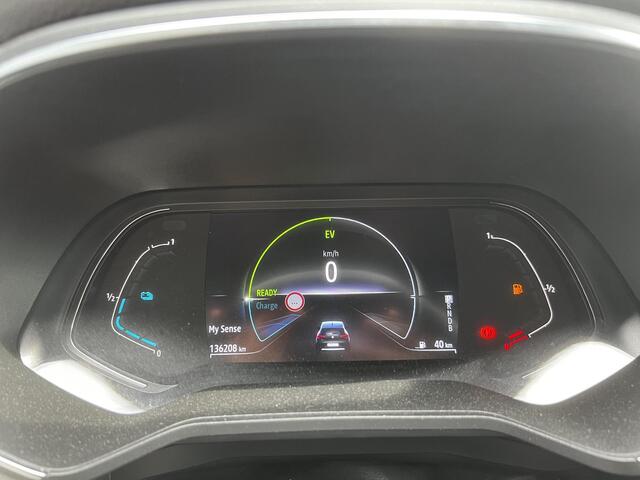 Renault CLIO 1.6 E-Tech Hybrid 140 Serie Limitee E-TECH | 360° Camera | Navigatie | Climate Control | Apple CarPlay / Android Auto |