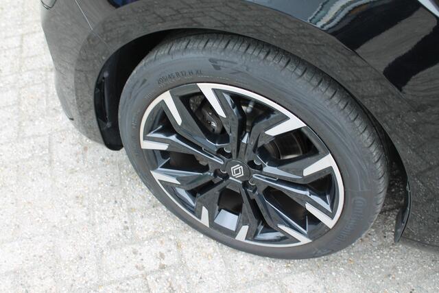 Renault CLIO 1.0 TCe 90 PK GPF techno | 17'' Velgen | Camera achter | Draadloze lader | ECC |