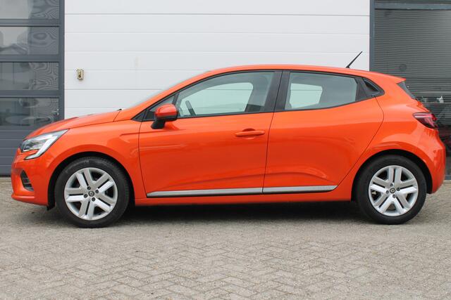 Renault CLIO 1.0 TCe 101 PK Zen | Parkeersensoren achter | NAVI | Apple car play |