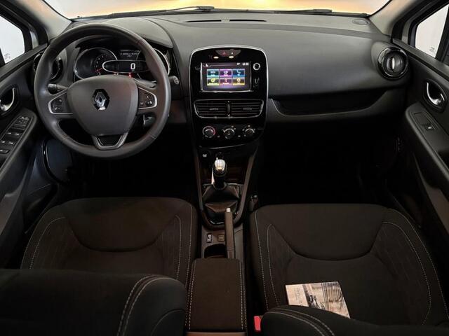Renault CLIO Estate TCe Limited