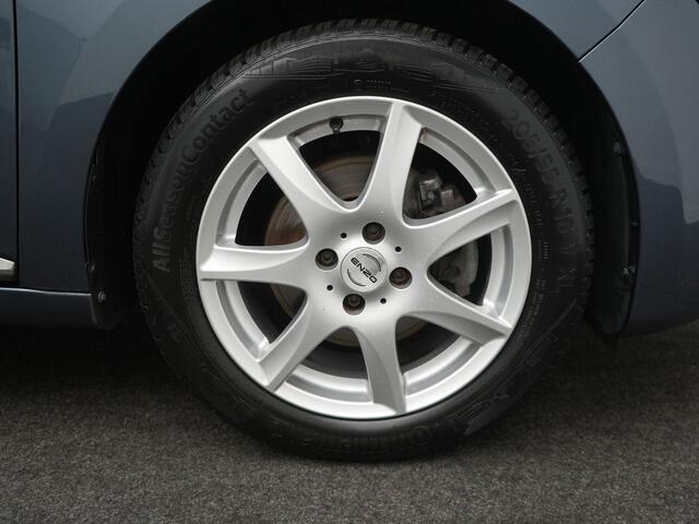 Renault CLIO TCe 130 EDC Intens - RIJKLAARPRIJS - Automaat - All Seasonbanden - Achteruitrijcamera - Cruise Control - Dealeronderhouden