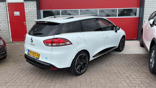 Renault CLIO Estate 0.9 TCe Bose FULL LED / KEYLESS / CAMERA / ANDROID AUTO / NAVI / CLIMA / PDC / BLUETOOTH / CRUISE / NL-AUTO