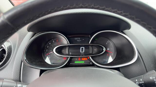 Renault CLIO Estate 0.9 TCe Bose FULL LED / KEYLESS / CAMERA / ANDROID AUTO / NAVI / CLIMA / PDC / BLUETOOTH / CRUISE / NL-AUTO