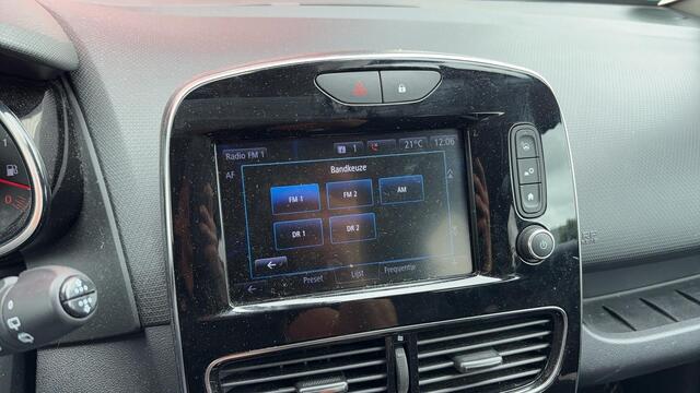 Renault CLIO Estate 0.9 TCe Bose FULL LED / KEYLESS / CAMERA / ANDROID AUTO / NAVI / CLIMA / PDC / BLUETOOTH / CRUISE / NL-AUTO