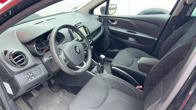 Renault CLIO 0.9 TCe Limited NAVI / AIRCO / PDC / BLUETOOTH / CRUISE / NL-AUTO