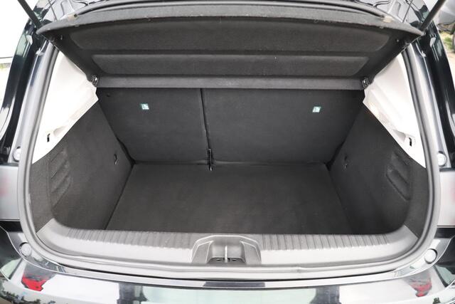 Renault CLIO 1.0 TCe Zen 101PK Navigatie Carplay Android Airco Cruise Control LED Rijstrooksensor
