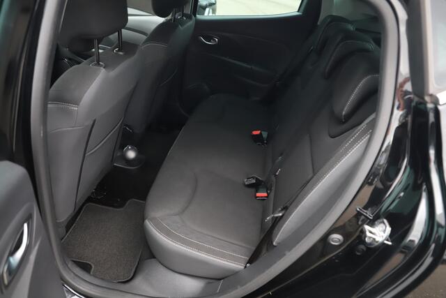 Renault CLIO 0.9 TCe Limited 16 inch LMV Navigatie Bluetooth Airco Cruise Control LED Parkeersensor