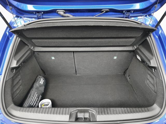 Renault CLIO 1.6 E-Tech Full Hybrid 145 techno | 360° Camera | Apple CarPlay / Android Auto | Climate Control | All-Season banden |