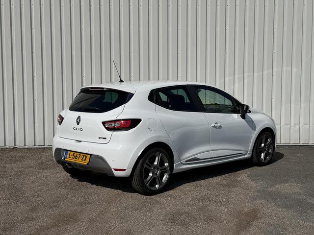 Renault CLIO 1.2 TCe Intens | GT-Line | Lichtmetalen velgen 17'' | Stoelverwarming | Cruise Control | Climate Control | Keyless