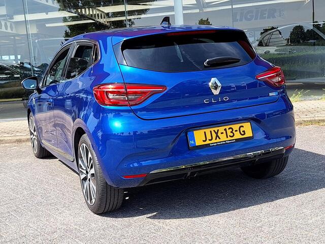 Renault CLIO 1.6 E-Tech Hybrid 140 Initiale Paris | HEV | Leder | Blindspot | 360 Cam | stuur/stoel verwarming |