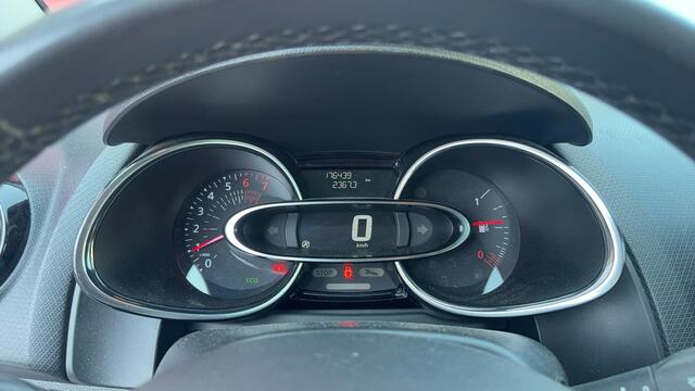 Renault CLIO Estate 0.9 TCe Limited CARPLAY / KEYLESS / NAVI / AIRCO / PDC / DAB+ / BLUETOOTH / CRUISE / NL-AUTO