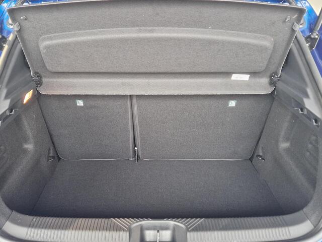 Renault CLIO 1.8 Hybrid 160 techno NIEUW | PRIJS INCL. VOORRAADKORTING = SNEL RIJDEN | 18" LICHTMETALEN VELGEN