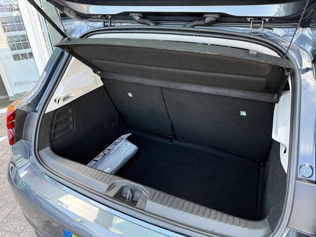 Renault CLIO 1.0 TCe Zen | NAP | 1e eigenaar | Navigatie | DAB | LED | Cruise Control | Lichtmetaal |