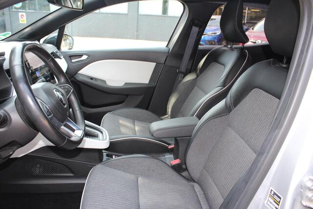 Renault CLIO 1.6 E-Tech Full Hybrid 145 techno