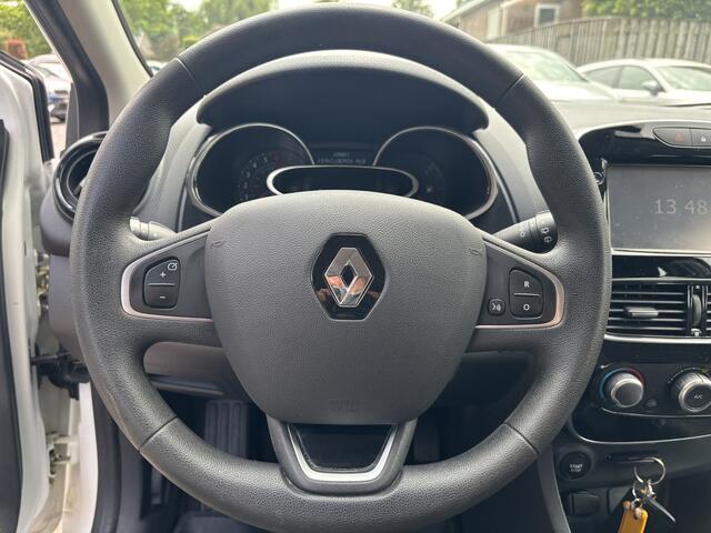 Renault CLIO 5DRS 0.9 TCe Zen Navigatie / Parkeersensors / All-Seasons