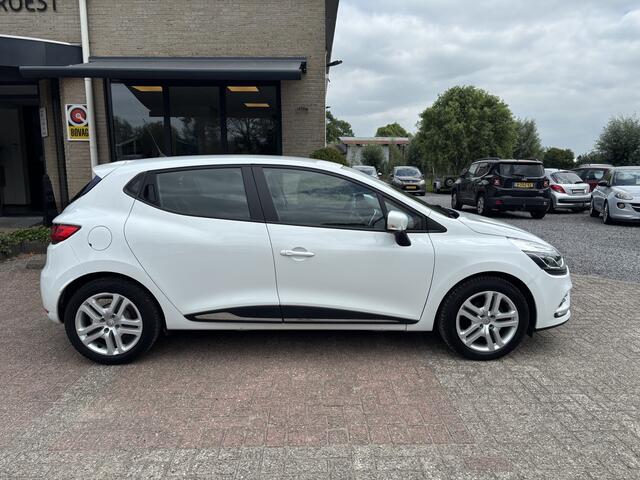 Renault CLIO 5DRS 0.9 TCe Zen Navigatie / Parkeersensors / All-Seasons
