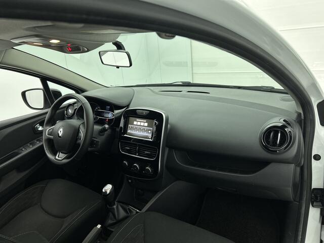 Renault CLIO Estate 0.9 TCe Limited 90PK / Pdc. / Airco / Navigatie / Radio multimedia / Apk 06-2028