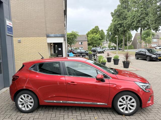 Renault CLIO 1.0 TCe Intens / Airco clima/ Navigatie/ Cruise/ Apple carplay/ PDC/ Camera/ LMV