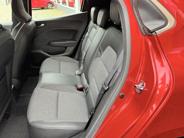 Renault CLIO 1.0 TCe Intens / Airco clima/ Navigatie/ Cruise/ Apple carplay/ PDC/ Camera/ LMV