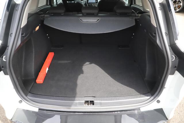 Renault CLIO Estate 0.9 TCe Limited 16 inch LMV Navigatie Bluetooth Airco Cruise Control Parkeersensor