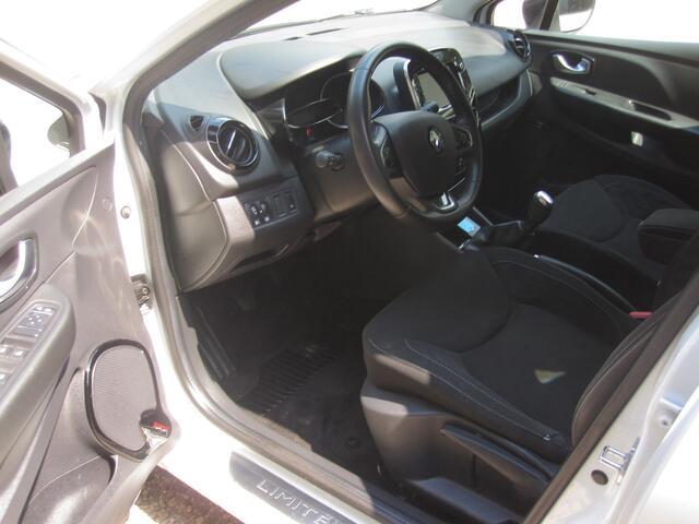 Renault CLIO Estate 0.9 TCe Limited wordt afgeleverd met nieuwe apk +beurt +garantie