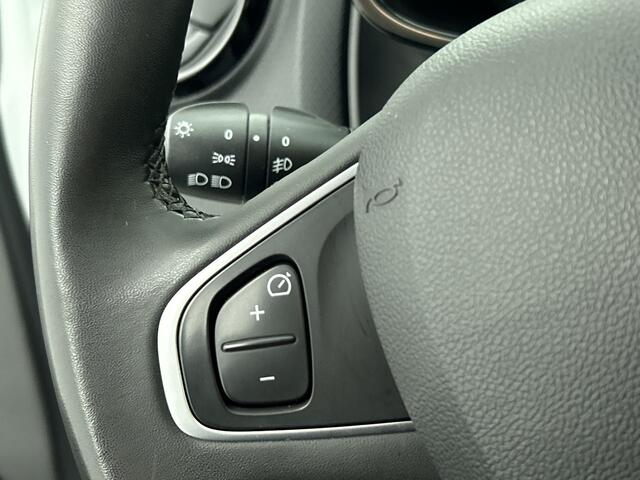 Renault CLIO Estate 0.9 TCe Limited 90PK / Airco / Navigatie / Radio multimedia / Parkeer sensoren / Apk 06-2028