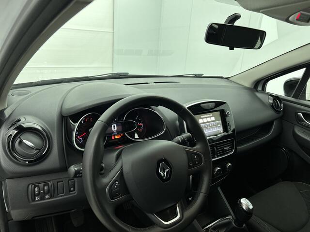 Renault CLIO Estate 0.9 TCe Limited 90PK / Airco / Navigatie / Radio multimedia / Parkeer sensoren / Apk 06-2028