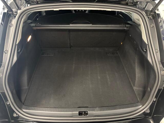 Renault CLIO Estate 0.9 TCe Limited