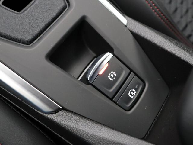 Renault CLIO Hybrid 160pk techno | Vijf jaar garantie | Pack Première | Stoelverwarming | 360 graden camera | Active driver assist |