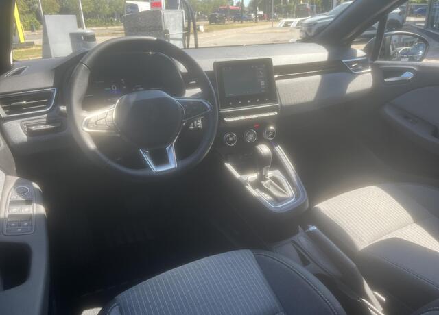 Renault CLIO 1.6 E-Tech Full Hybrid 145 techno