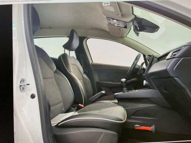 Renault CLIO 1.0 TCe Intens CLIMA / LED / PDC / NAVI / CHROOM