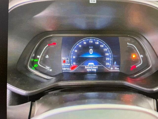 Renault CLIO 1.0 TCe Intens CLIMA / LED / PDC / NAVI / CHROOM