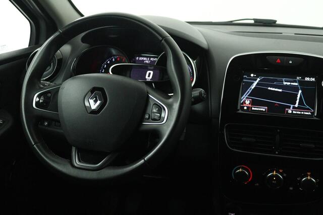 Renault CLIO Estate 0.9 TCe Limited (TREKHAAK, NAVIGATIE, CAMERA, PARKEERSENSOREN, BLUETOOTH, CRUISE CONTROL)