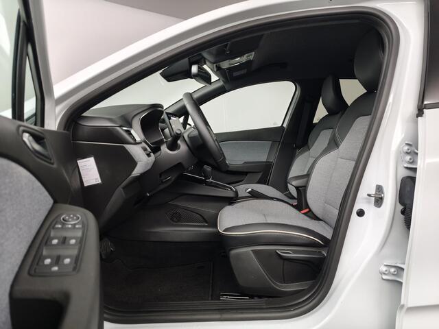 Renault CLIO 1.6 E-Tech Full Hybrid 145 techno | Climate Control | Cruise Control | Apple Carplay & Android Auto | All Season banden