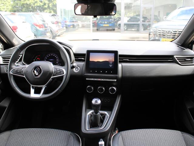 Renault CLIO 1.0 TCe Intens | APPLE CARPLAY/ANDROID AUTO | KEYLESS ENTRY | ACHTERUITRIJCAMERA | NAVIGATIE |