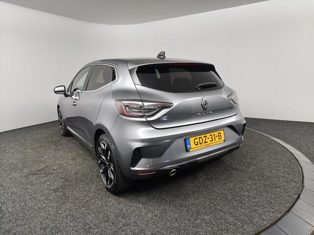 Renault CLIO 1.0 TCe 90 GPF Techno | Stoelverwarming | Navigatie | Achteruitrijcamera | Climate Control |