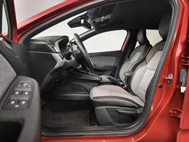 Renault CLIO 1.6 E-Tech Full Hybrid 145 Techno | Navigatie | Camera | All-Season Banden | Climate Control |