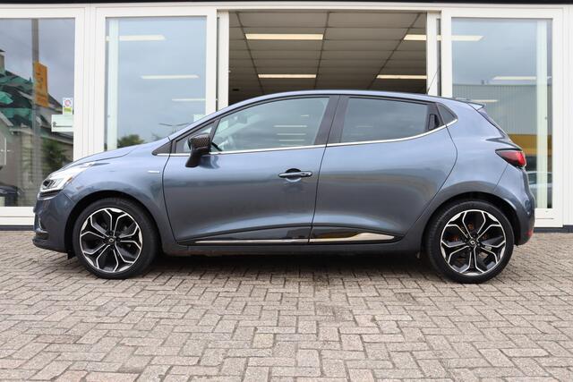 Renault CLIO 1.2 TCe Bose, Automaat, Camera A, Climate, Cruise, Dealer Onderhouden, PDC V+A, Navi, Prijs Is Rijklaar Inclusief 6 Maanden Garantie
