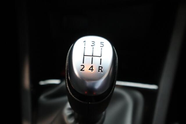 Renault CLIO TCe 90pk Limited