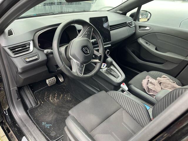 Renault CLIO 1.6 E-Tech Full Hybrid 145 esprit Alpine / Navigatie / Stoelverwarming / 360 Camera