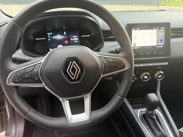 Renault CLIO 1.6 E-Tech Full Hybrid 145 evolution | Navigatie | Dealer Onderhouden |