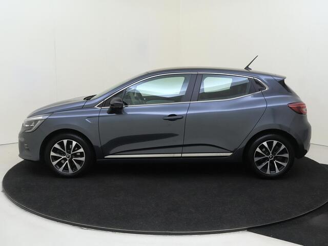 Renault CLIO 1.3 TCe Intens | Automaat | Airco | Navigatie | Cruise Control | Parkeer Camera Achter | Parkeersensoren Voor + Achter