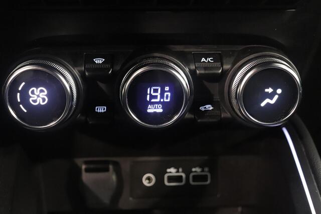 Renault CLIO 1.6 E-Tech Full Hybrid 145 esprit Alpine | BOSE | 360° Camera | Stuur & stoelverwarming | Climate control | AppleCarplay AndroidAuto |